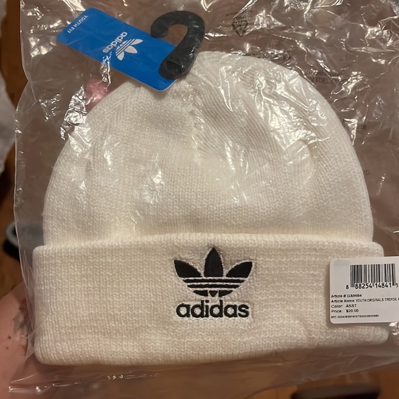 Beanie - Picture 3 of 3